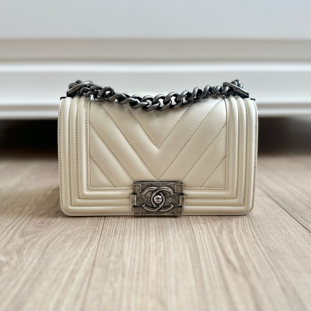 Chanel Off White Small Chevron Boy Bag